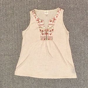 Beautiful detailed neck top.